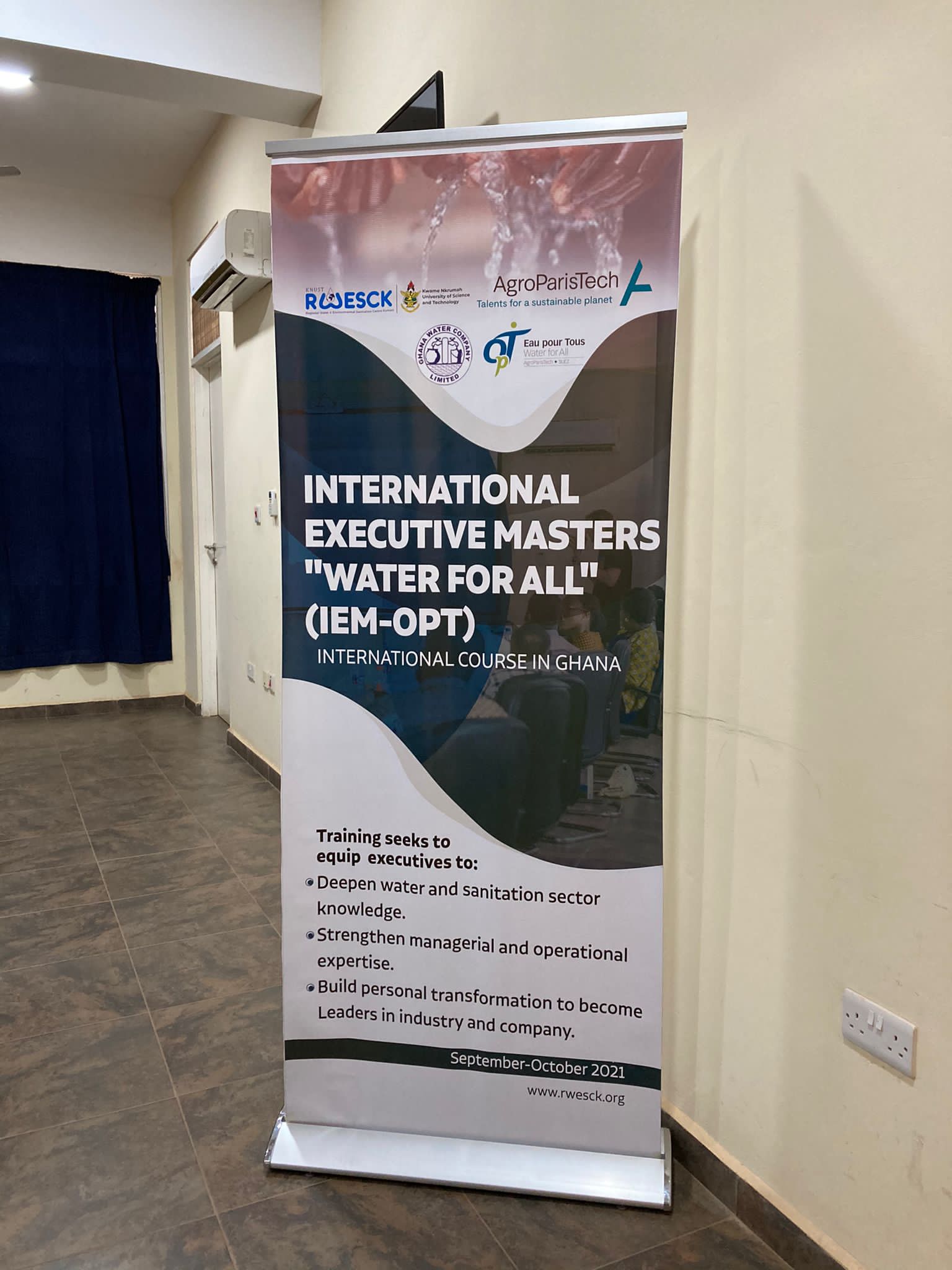 GHANA – KICK-OFF OF THE EXCUTIVE TRAINING SESSION AT KNUST IN KUMASI